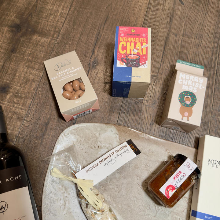 Weihnachts Geschenkbox Zweigelt Inhalt – Achs Werner Wein, Felicetti, DeWi, Sonnentor