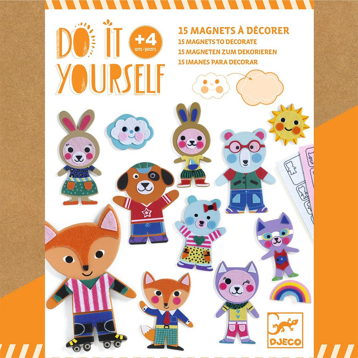 Djeco Funky Family Magnete Dekorieren, 15 Tiermagnete, Filzsticker, Bastelset ab 4 Jahren