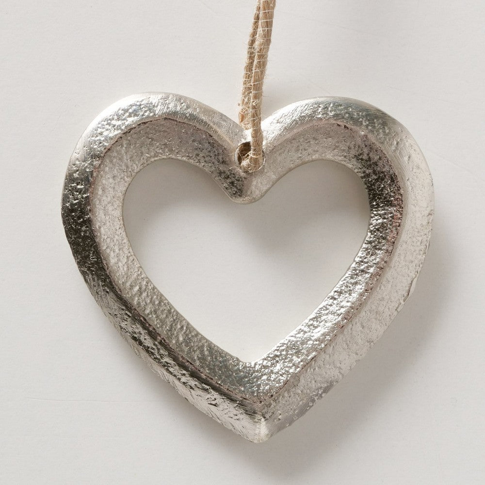 Dekoanhänger Hanina Herz Silber Aluminium Jute – Weinatelier Agnes