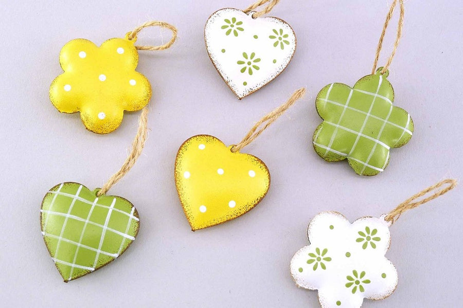 Metall-Anhänger Herz Blume, grün weiß gelb, 3,5cm, sortiert, 1 Stück, Dekoration