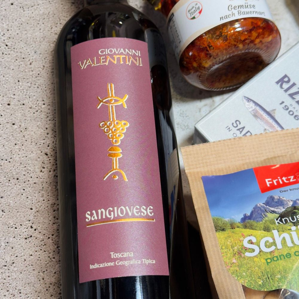 Italienische Feinkost Geschenkbox mit Sangiovese Wein