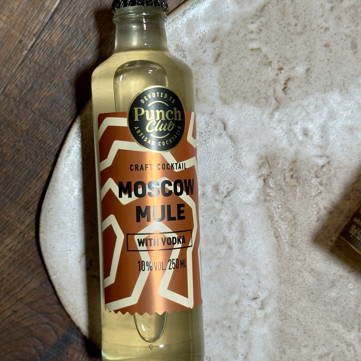 Moscow Mule Geschenkbox Inhalt – Punch Club, Amaretti Eugenia, DeWi Nougat