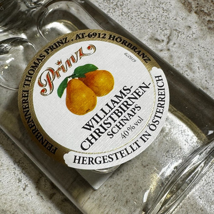 Schnaps Geschenkbox mit Prinz Edelbränden und Speck