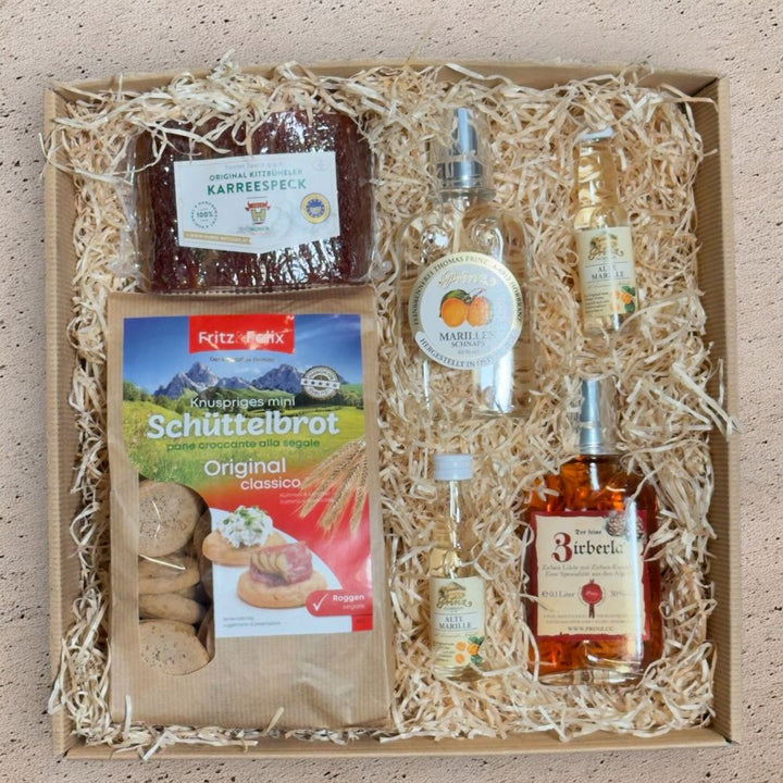 Schnaps Geschenkbox mit Prinz Zirberla Likör Marillen Schnaps Alte Marille Mini Schüttelbrot und Kar