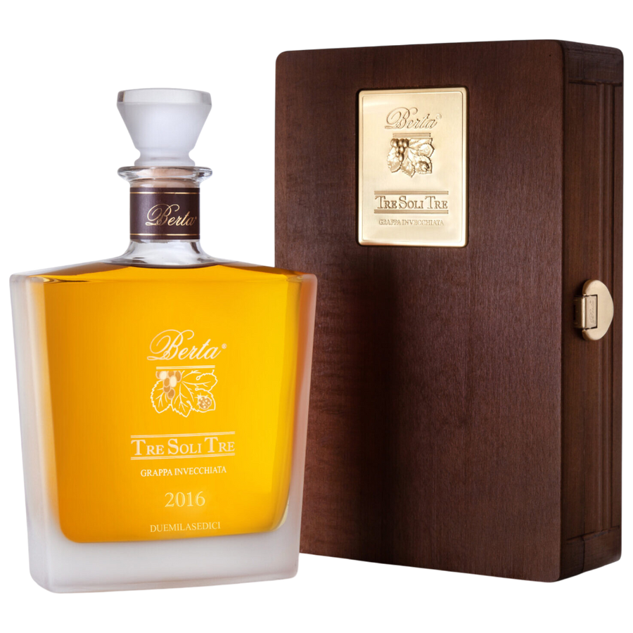 Berta Tre Soli Tre Grappa Invecchiata 2017 – Nebbiolo, 8 Jahre, elegant, Gold, Italien